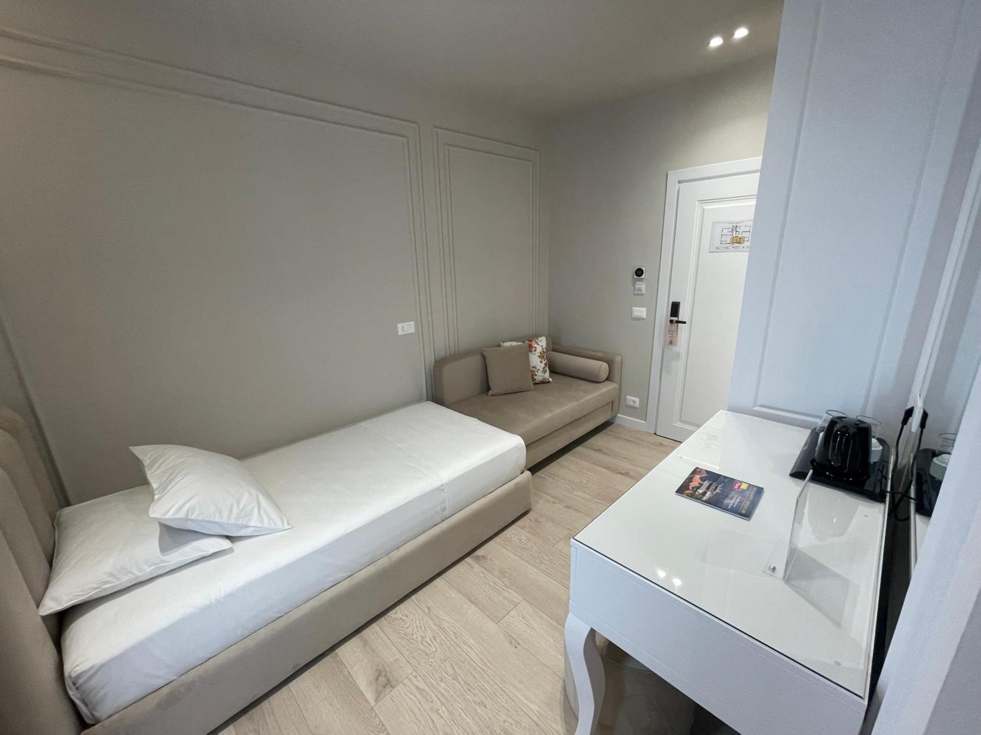 Seaside Hotel Vlorë 外观 照片
