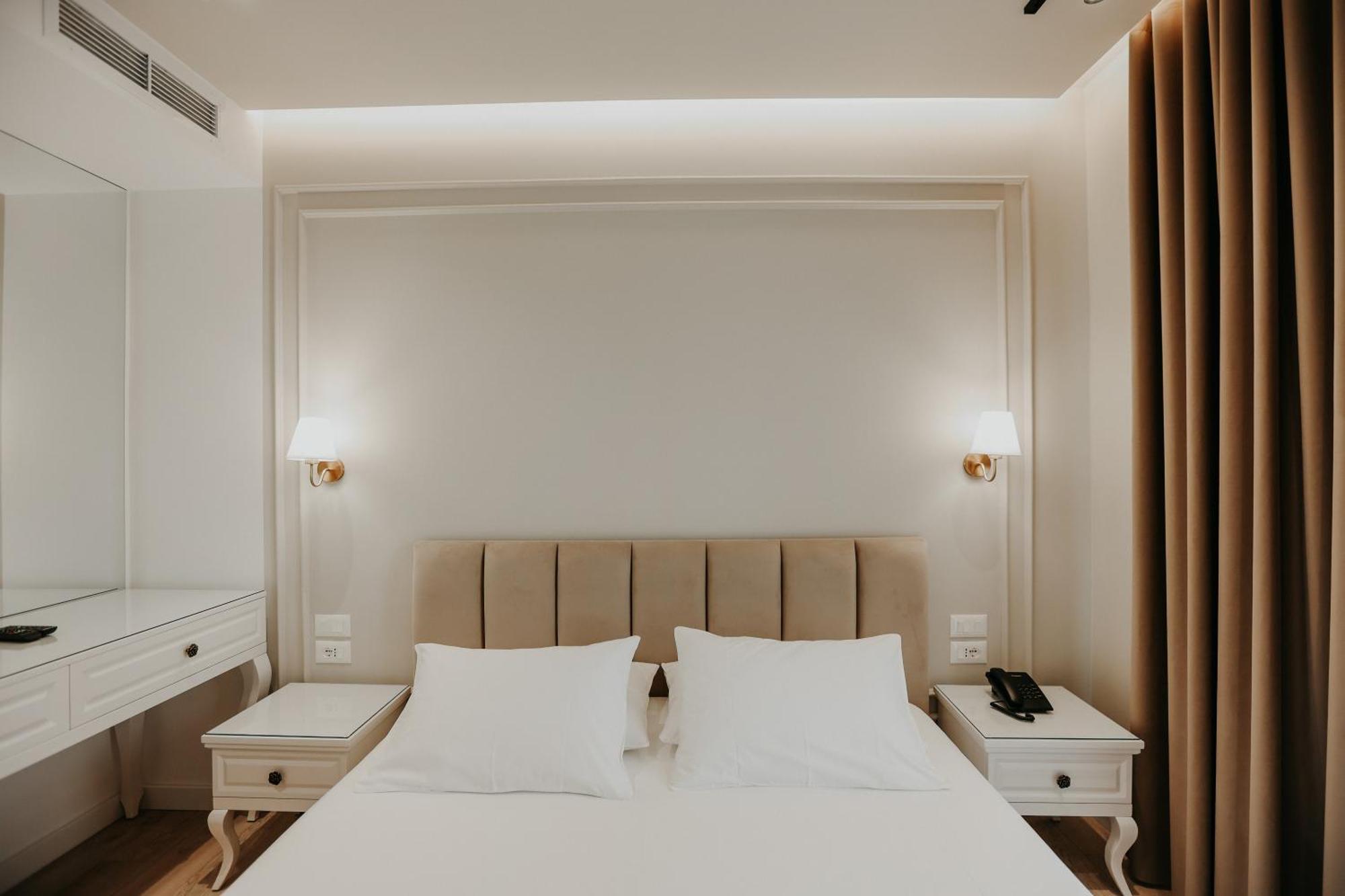 Seaside Hotel Vlorë 外观 照片