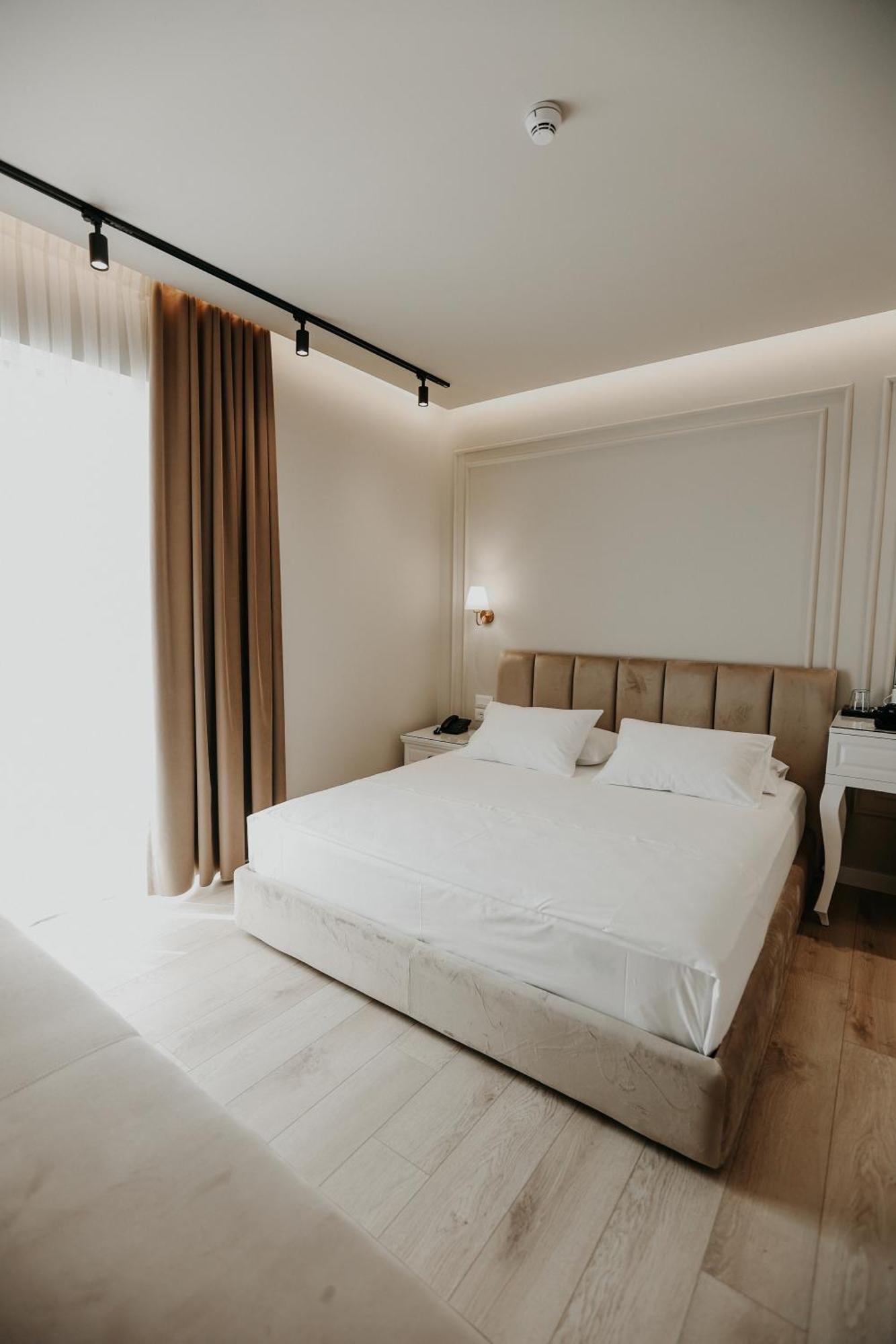 Seaside Hotel Vlorë 外观 照片
